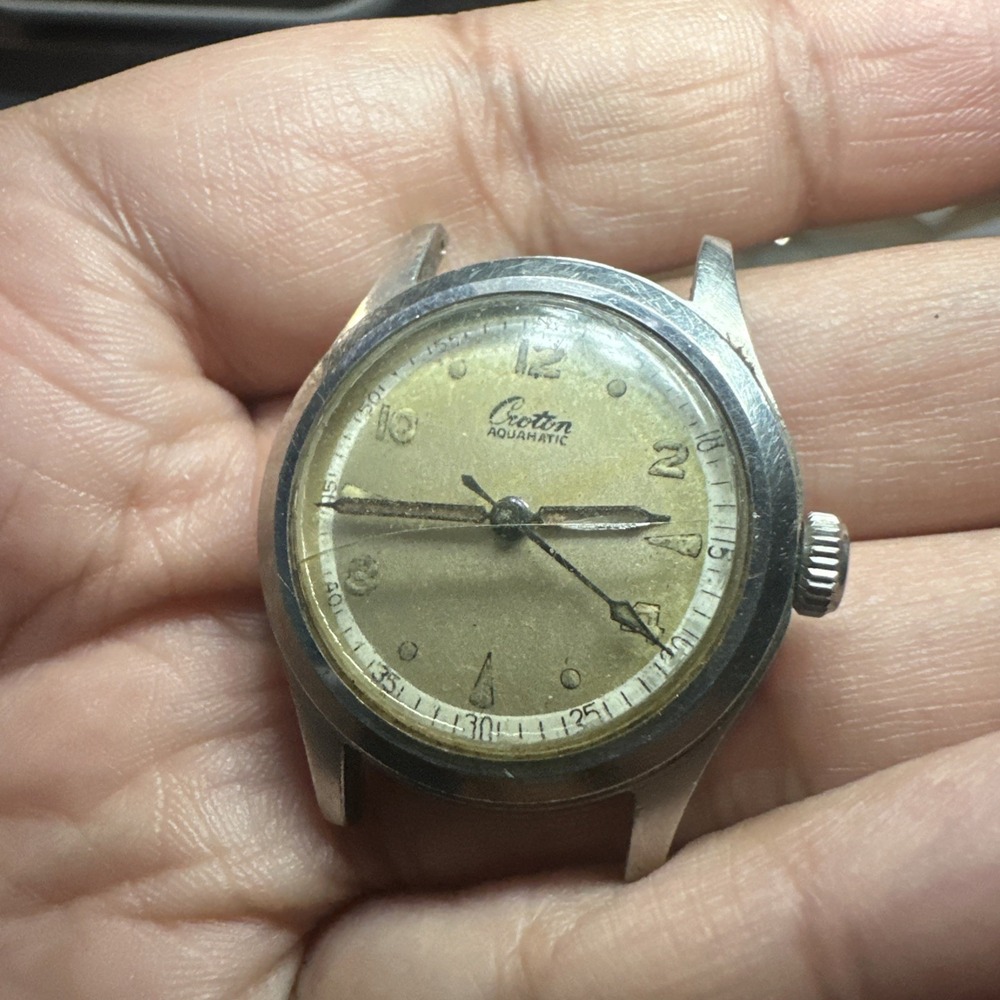 Vintage CROTON Aquamatic Self wind Antique Swiss 31mm Mens Watch - For Repair.